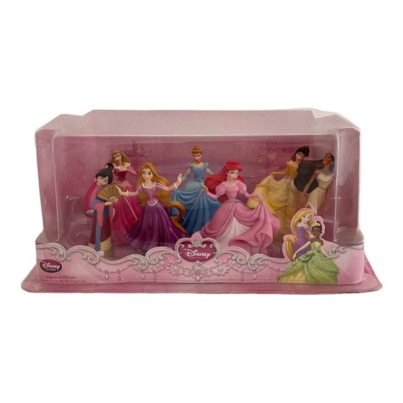 【最終値下げ】Disney Princess Complete Box人形セット Disney Princess 100 Years of Wonder 8inc Fashion Doll Set